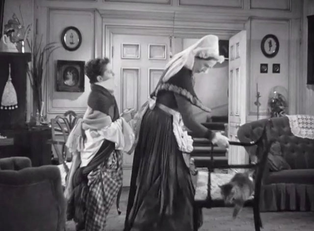 David Copperfield - Aunt Betsey Edna May Oliver shaking tabby cat off chair with Freddie Bartholomew