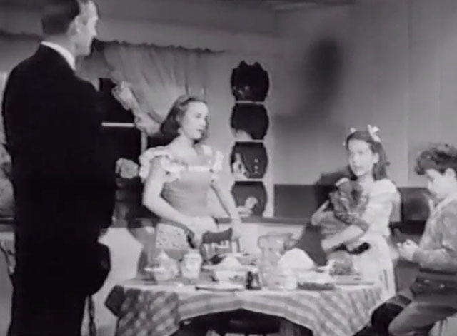 Home Sweet Homicide - Smith Randolph Scott with April Connie Marshall holding longhair tabby cat Henderson, Archie Dean Stockwell and Dinah Peggy Ann Garner