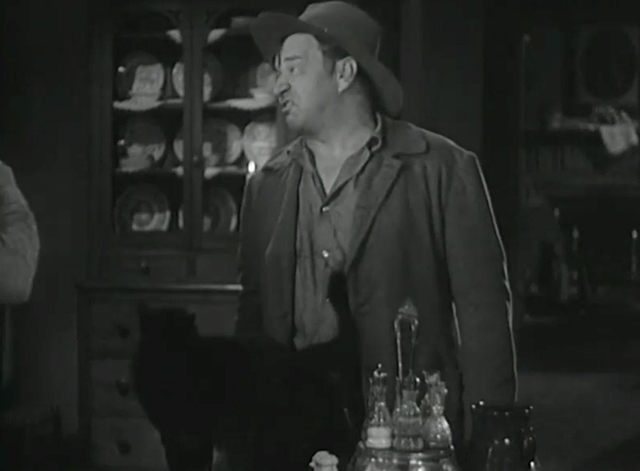 The Man From Dakota - black cat on table with Barstow Wallace Beery