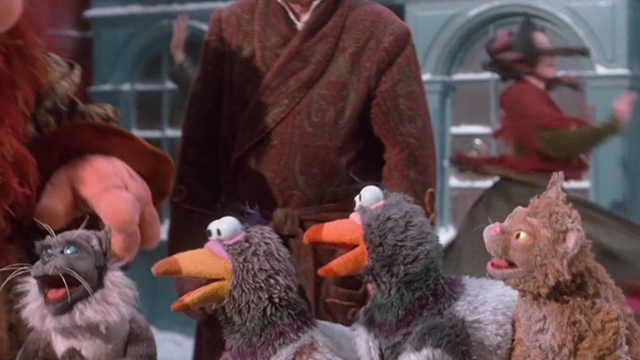 The Muppet Christmas Carol - Muppet cats singing with pigeons