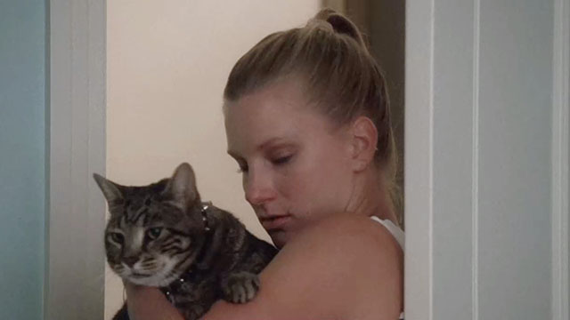 Glee - Pot o' Gold - Brittany holding overweight tabby cat Lord Tubbington Aragon