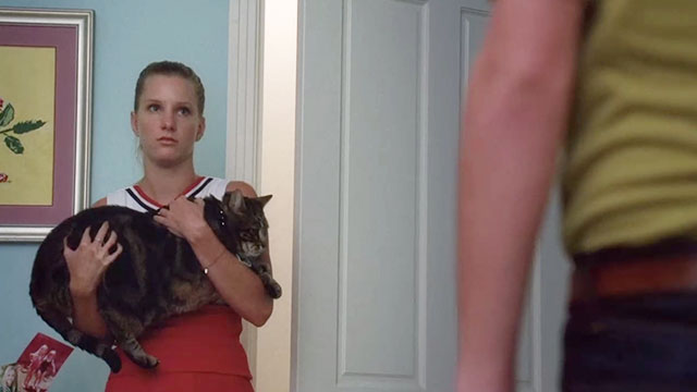 Glee - Pot o' Gold - Brittany holding overweight tabby cat Lord Tubbington Aragon