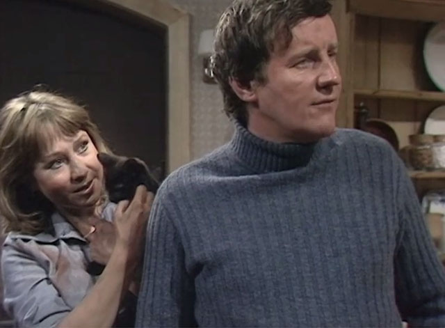 The Good Life - The Weaker Sex? - black kitten held by Barbara Felicity Kendal with Tom Richard Briers