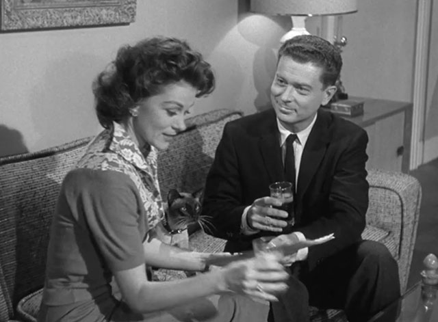 Perry Mason - The Case of the Golden Fraud - Sylvia Joyce Meadows and Richard Arthur Franz sitting on couch with Siamese cat